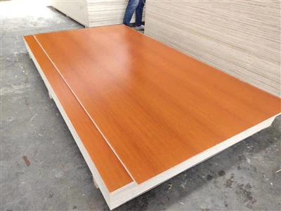 1220X2440X18mm Poplar/Eucalyptus Core Veneer / Melamine Plywood For Furniture
